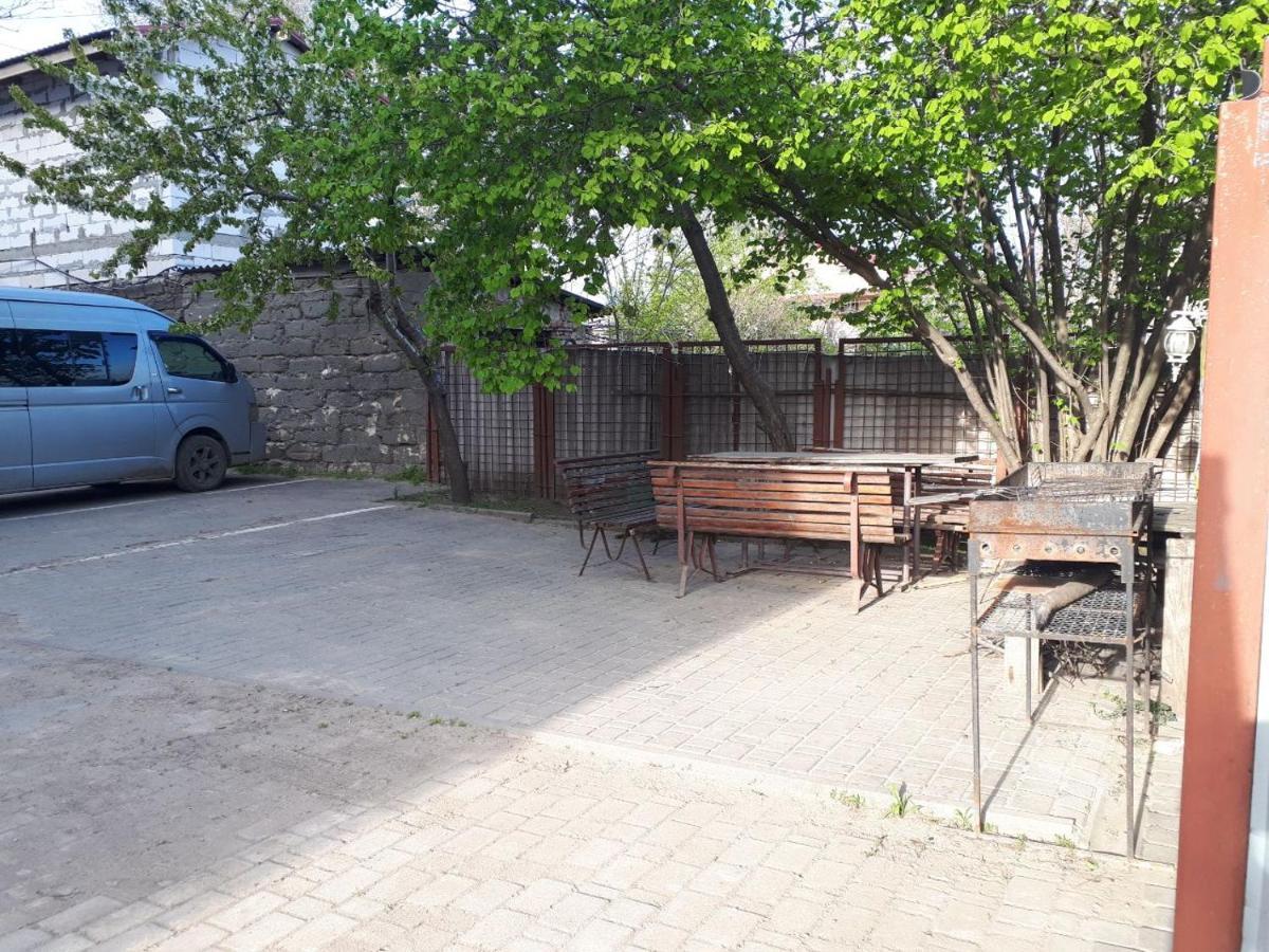 100 кв.м на шота руставелі Apartment *